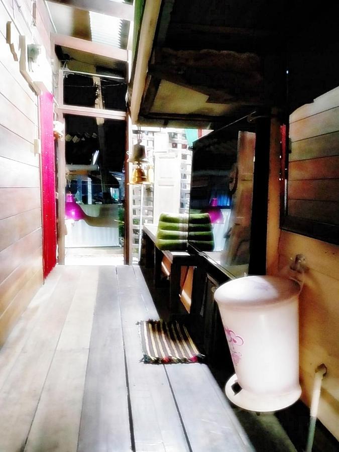 Ray Nu Guest House พระนครศรีอยุธยา ภายนอก รูปภาพ